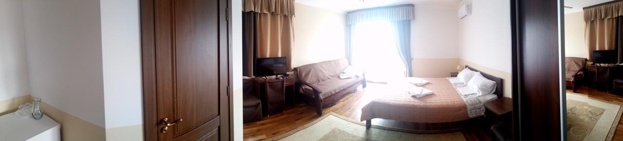 Dom Fedorovyh Hotel Sergeyevka Luaran gambar